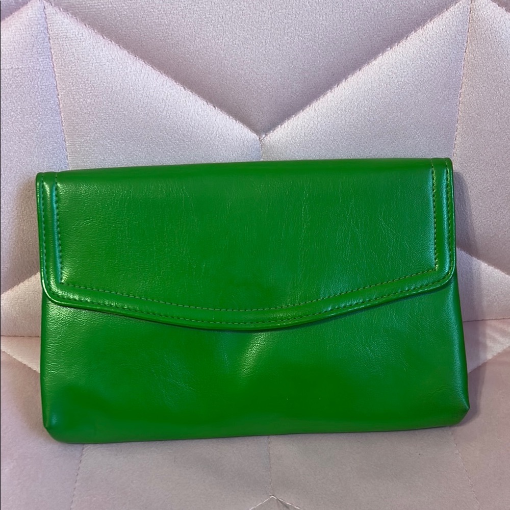 Vintage Harry Levine HL USA Green Leather Clutch